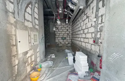 Shop - Studio for rent in Al Barsha 1 - Al Barsha - Dubai