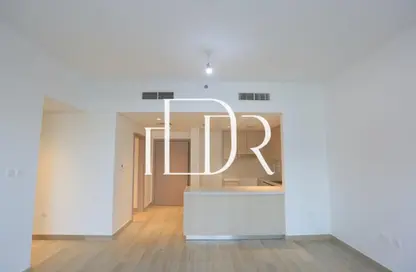 Apartment - 2 Bedrooms - 3 Bathrooms for sale in Waters Edge - Yas Island - Abu Dhabi