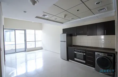 شقة - 2 غرف نوم - 3 حمامات للايجار في البرج الاوسط - باي سنترال - دبي مارينا - دبي