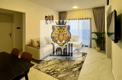 Apartment - 1 Bedroom - 2 Bathrooms for rent in Corniche Tower - Ajman Corniche Road - Ajman