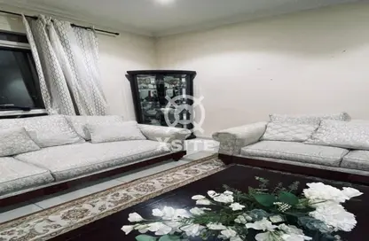 Apartment - 2 Bedrooms - 2 Bathrooms for rent in The Springs Tower - Dubai Silicon Oasis - Dubai