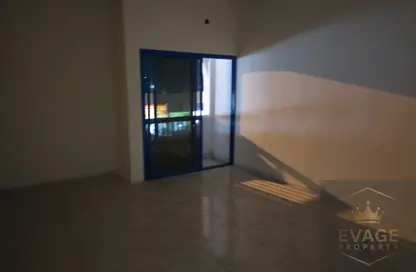 Apartment - 1 Bedroom - 2 Bathrooms for rent in Al Rashidiya Towers - Al Rashidiya - Ajman Downtown - Ajman
