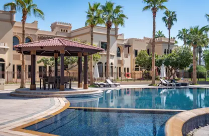Villa - 4 Bedrooms - 5 Bathrooms for rent in Canal Cove Frond M - Canal Cove Villas - Palm Jumeirah - Dubai