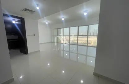 شقة - 2 غرف نوم - 2 حمامات للايجار في مارينا بلو - مارينا سكوير - جزيرة الريم - أبوظبي