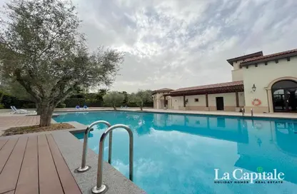 Apartment - 2 Bedrooms - 4 Bathrooms for sale in Qamar 4 - Madinat Badr - Al Muhaisnah - Dubai