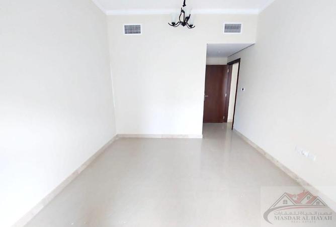 14956203 - Property Image 2