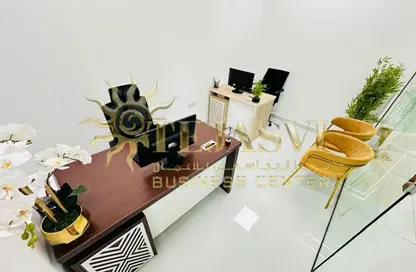 مكتب - استوديو - 1 حمام للايجار في ريد اڤينيو - منطقة القرهود - دبي