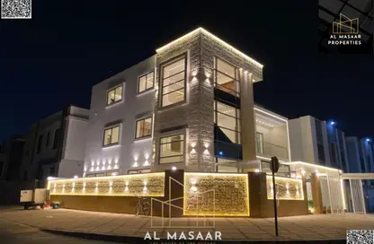 فيلا - 5 غرف نوم - 7 حمامات للبيع في قرية الاميرة - الياسمين - عجمان