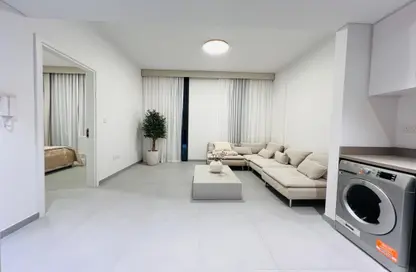 Apartment - 1 Bedroom - 2 Bathrooms for rent in The Solo - Aljada - Sharjah