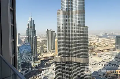 Apartment - 4 Bedrooms - 5 Bathrooms for rent in IL Primo - Opera District - Downtown Dubai - Dubai