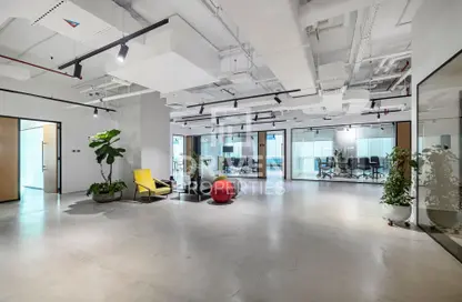 Office Space - Studio for rent in Bay Square Building 8 - Bay Square - Business Bay - Dubai