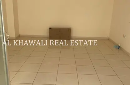 Shop - Studio for rent in Al Nabba - Sharjah