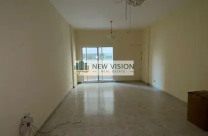 Apartment - 2 Bedrooms - 2 Bathrooms for rent in Al Mahatta - Al Qasimia - Sharjah