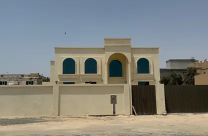 فيلا - 5 غرف نوم - 6 حمامات للبيع في المحيصنة 3 - المحيصنة - دبي
