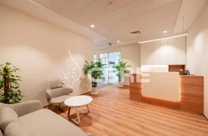 Office Space - Studio - 1 Bathroom for rent in Burj Daman - DIFC - Dubai