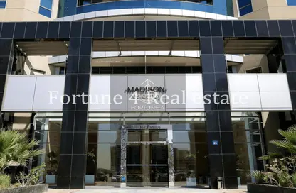 Apartment - 2 Bedrooms - 3 Bathrooms for sale in Madison Residency - Barsha Heights (Tecom) - Dubai