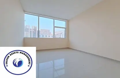 شقة - غرفة نوم - 1 حمام للايجار في مجمع النهدة السكني - النهدة - الشارقة