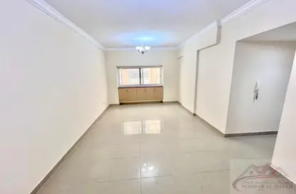 Apartment - 2 Bedrooms - 2 Bathrooms for rent in Muwaileh 29 Building - Muwaileh - Sharjah