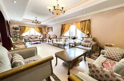 Villa - 5 Bedrooms - 5 Bathrooms for rent in Meadows 5 - Meadows - Dubai