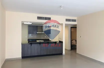 Apartment - 1 Bedroom - 2 Bathrooms for sale in Tower 27 - Al Reef Downtown - Al Reef - Abu Dhabi