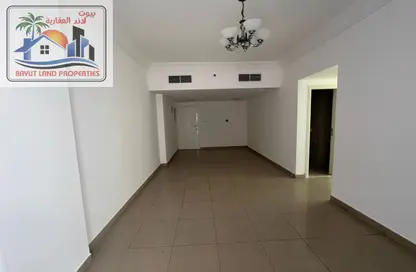 Apartment - 2 Bedrooms - 2 Bathrooms for rent in Al Khan Corniche - Al Khan - Sharjah