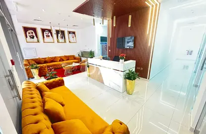 مكتب - استوديو - 1 حمام للايجار في ريد اڤينيو - منطقة القرهود - دبي