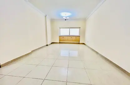 Apartment - 2 Bedrooms - 2 Bathrooms for rent in Muwaileh 29 Building - Muwaileh - Sharjah