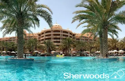 Apartment - 2 Bedrooms - 4 Bathrooms for sale in Kempinski Palm Residence - The Crescent - Palm Jumeirah - Dubai