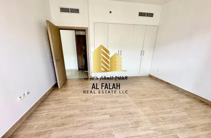 Empty Room image for: Apartment - 2 Bedrooms - 2 Bathrooms for rent in Sapphire Beach Residence - Maryam Beach Residence - Maryam Island - Sharjah, Image 1