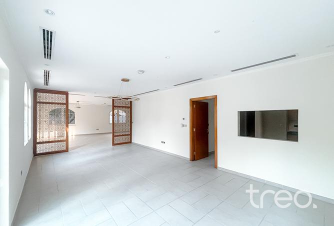 15651501 - Property Image 3