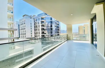 Apartment - 2 Bedrooms - 3 Bathrooms for rent in Diamond Building - Jumeirah Garden City - Al Satwa - Dubai