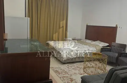 Apartment - Studio - 1 Bathroom for rent in Cornish Tower - Al Rumaila - Ajman
