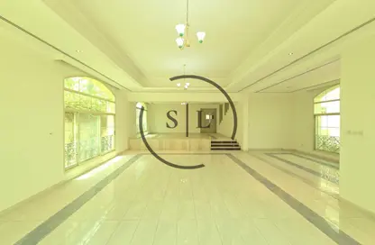 Villa - 5 Bedrooms - 5 Bathrooms for rent in Jumeirah 1 Villas - Jumeirah 1 - Jumeirah - Dubai