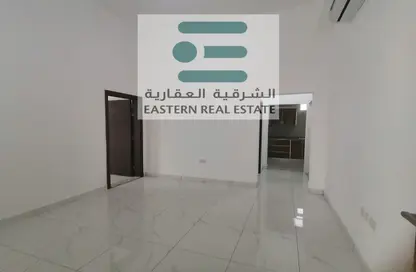 شقة - 2 غرف نوم - 3 حمامات للايجار في مدينة الرياض - أبوظبي