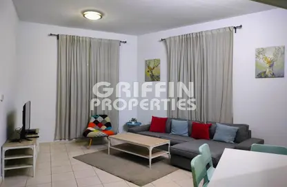 شقة - غرفة نوم - 2 حمامات للايجار في ميد 80 - طراز البحر المتوسط - ديسكوفري غاردنز - دبي
