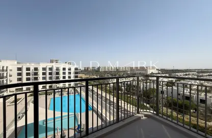 شقة - 2 غرف نوم - 2 حمامات للبيع في مساكن الدبلوماسيين - تاون سكوير - دبي