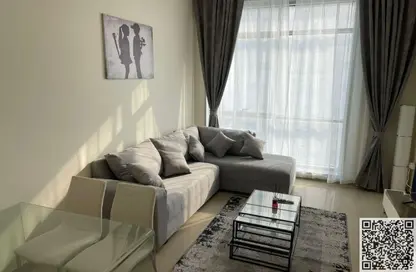 Apartment - 1 Bedroom - 1 Bathroom for rent in Corniche Tower - Ajman Corniche Road - Ajman