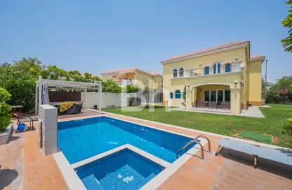Villa - 3 Bedrooms - 4 Bathrooms for rent in Legacy - Jumeirah Park - Dubai
