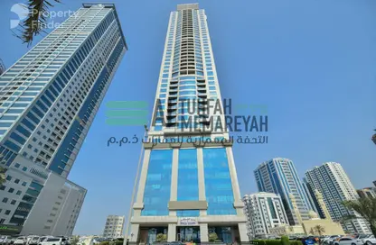 Apartment - 1 Bedroom - 2 Bathrooms for sale in Beach Tower 2 - Al Khan Lagoon - Al Khan - Sharjah
