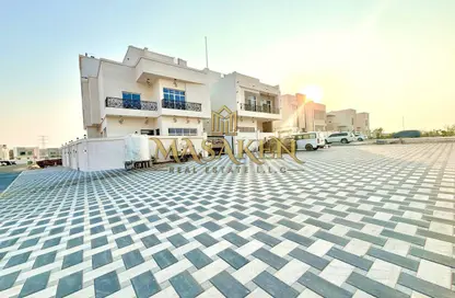 فيلا - 6 غرف نوم - 8 حمامات للبيع في الحليو 1 - الحليو - عجمان فيلا - 6 غرف نوم - 8 حمامات للبيع في الحليو 1 - الحليو - عجمان