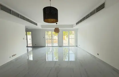 Villa - 3 Bedrooms - 3 Bathrooms for rent in Springs 15 - The Springs - Dubai