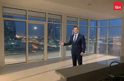 Apartment - 2 Bedrooms - 3 Bathrooms for sale in Park Gate Residence 4 - Al Kifaf - Zabeel - Dubai