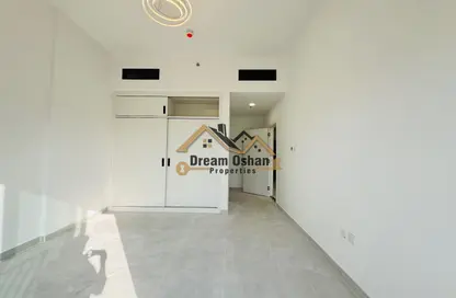 Apartment - 1 Bedroom - 2 Bathrooms for rent in Al Amir Abdullah Building - Al Warsan 4 - Al Warsan - Dubai
