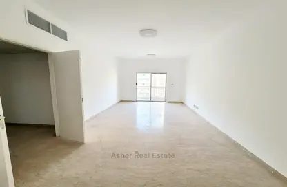 Empty Room image for: Apartment - 2 Bedrooms - 2 Bathrooms for rent in Al Wahda - Sharjah, Image 1