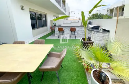 Townhouse - 3 Bedrooms - 4 Bathrooms for sale in Noor Townhouses - Town Square - Dubai