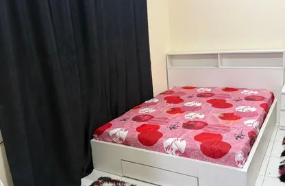 Apartment - Studio - 1 Bathroom for rent in Al Qulaya'ah - Al Sharq - Sharjah