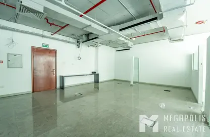 Office Space - Studio - 2 Bathrooms for rent in Thuraya Communications Tower - Barsha Heights (Tecom) - Dubai