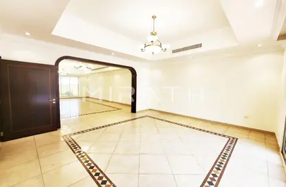 Villa - 4 Bedrooms - 4 Bathrooms for rent in Umm Suqeim 2 Villas - Umm Suqeim 2 - Umm Suqeim - Dubai