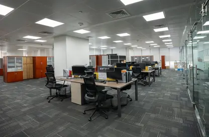 Office Space - Studio for sale in Vision Tower - Business Bay - Dubai