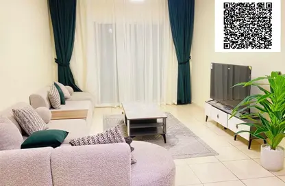 شقة - غرفة نوم - 2 حمامات للايجار في أورينت تاور 2 - أورينت تاور - البستان - عجمان